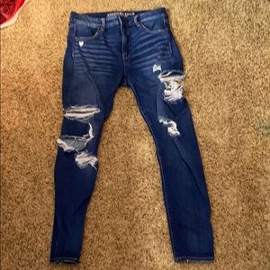 American Eagle dark wash skinny jeans